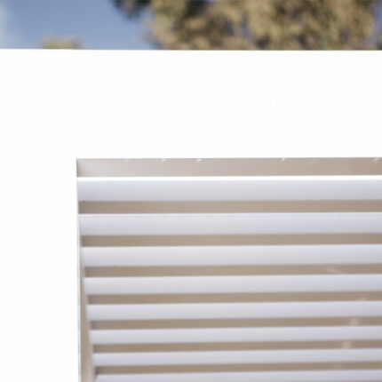 Pérgola Bioclimática Acristalia - Vista frontal del producto